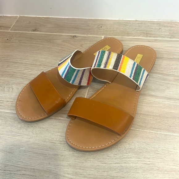 Rainbow Sandals - Picture 2 of 3